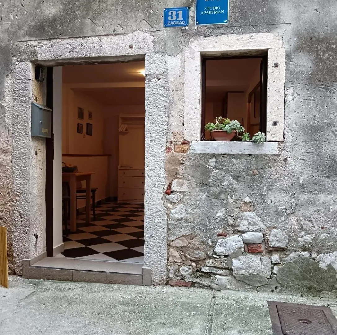 Apartment Lamar Cres Croatia