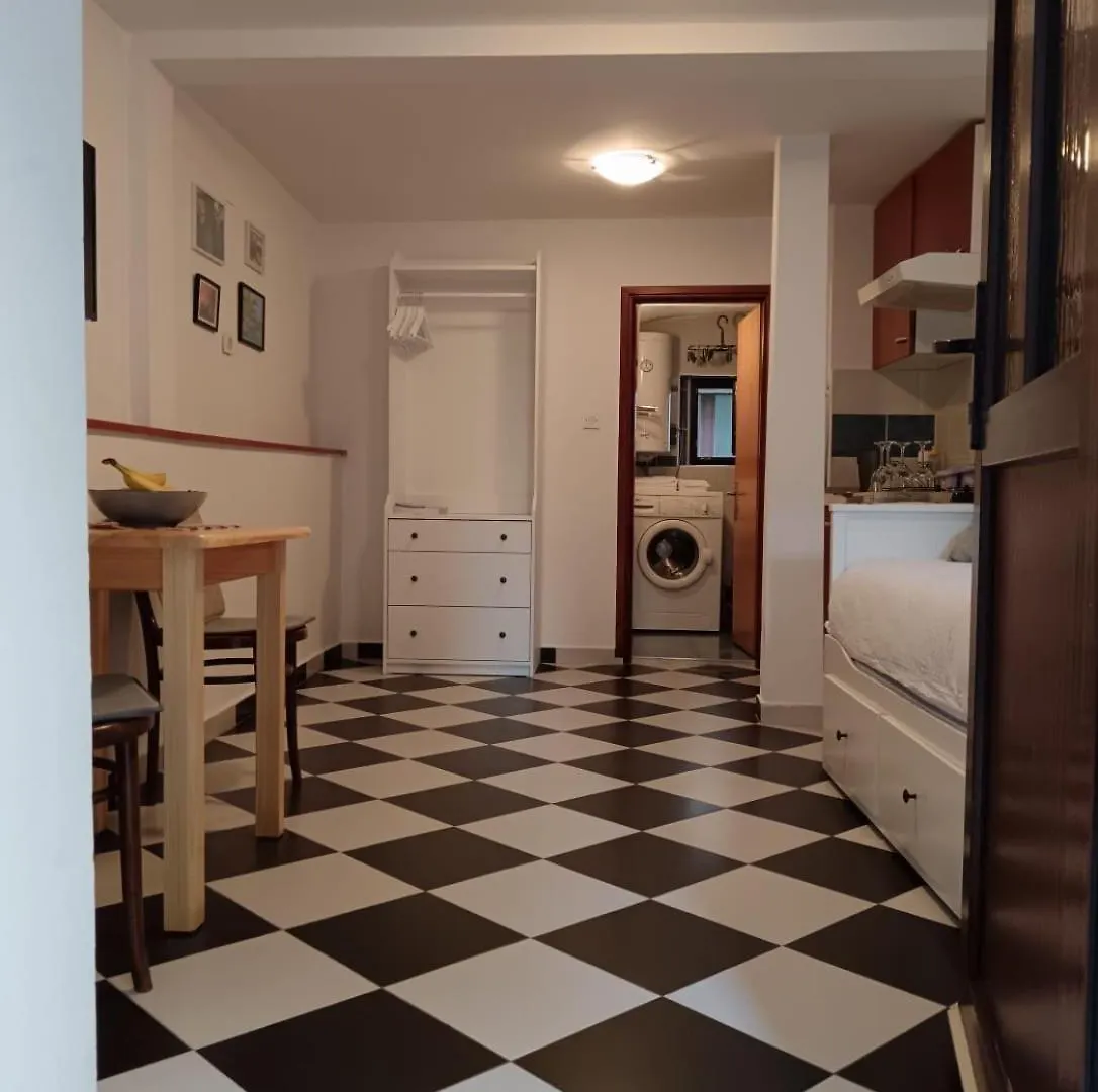 Apartment Lamar Cres Croatia